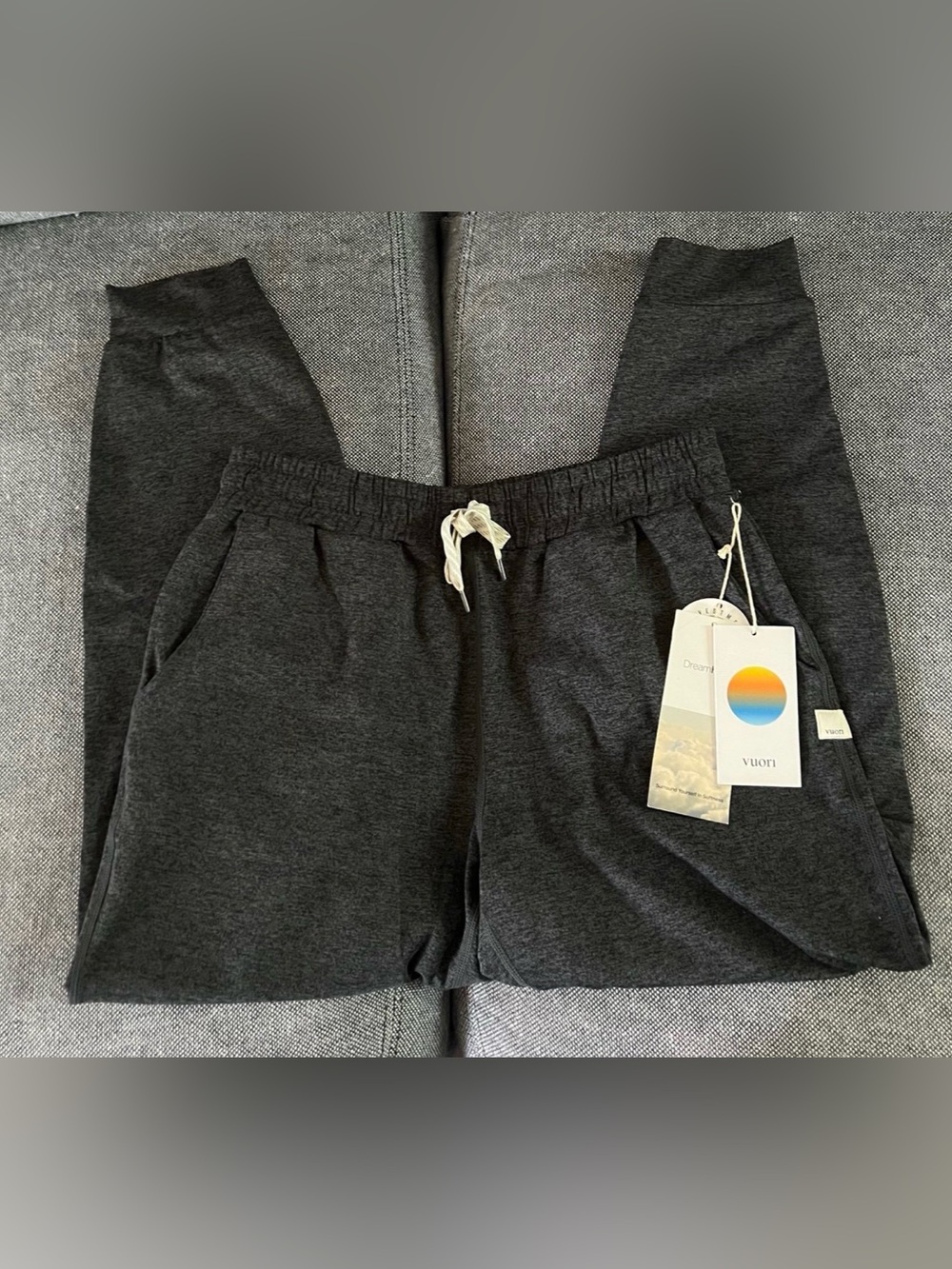 Vuori Performance Joggers - Picture 2 of 5